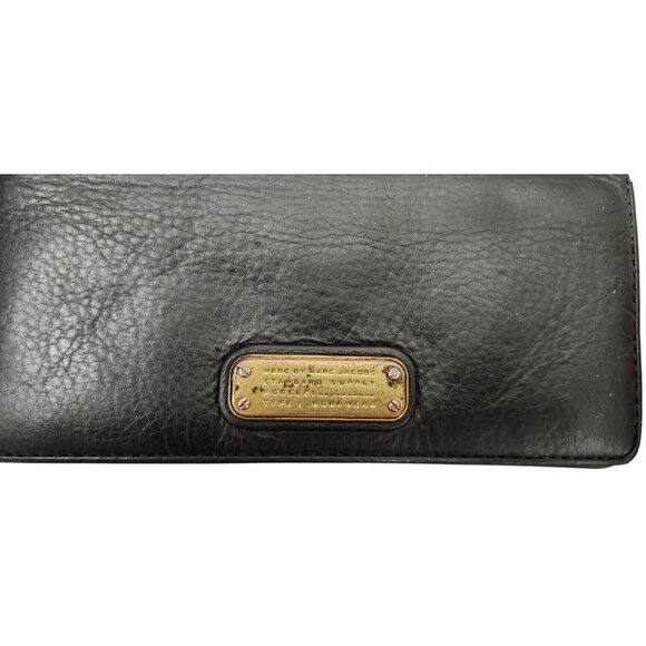 Marc by Marc Jacobs Bifold Wallet​ - Picture 3 of 11